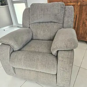 Reclining Armchair Good condition, Επαρχία Πάφου — Universal