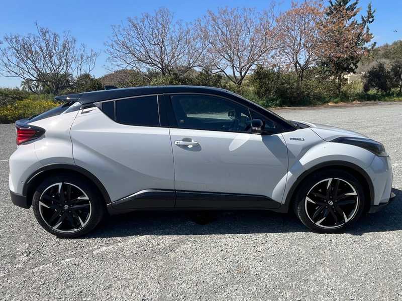 2022 Toyota C-HR 1,8L 2022 Cyprus