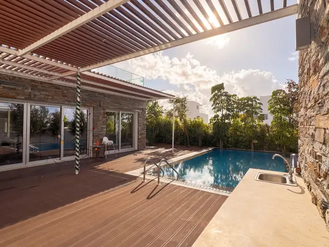 3-bedroom detached house to rent, Paphos — Paphos - Kato Paphos - 9