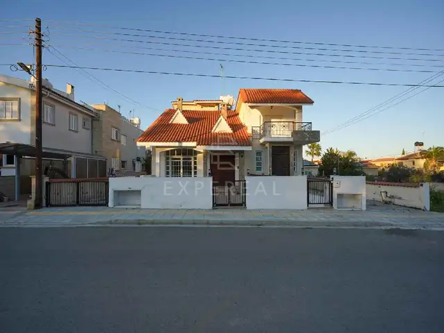 6-bedroom semi-detached for sale, Επαρχία Λευκωσίας — Λακατάμεια - Αρχαγγέλος-Ανθούπολη