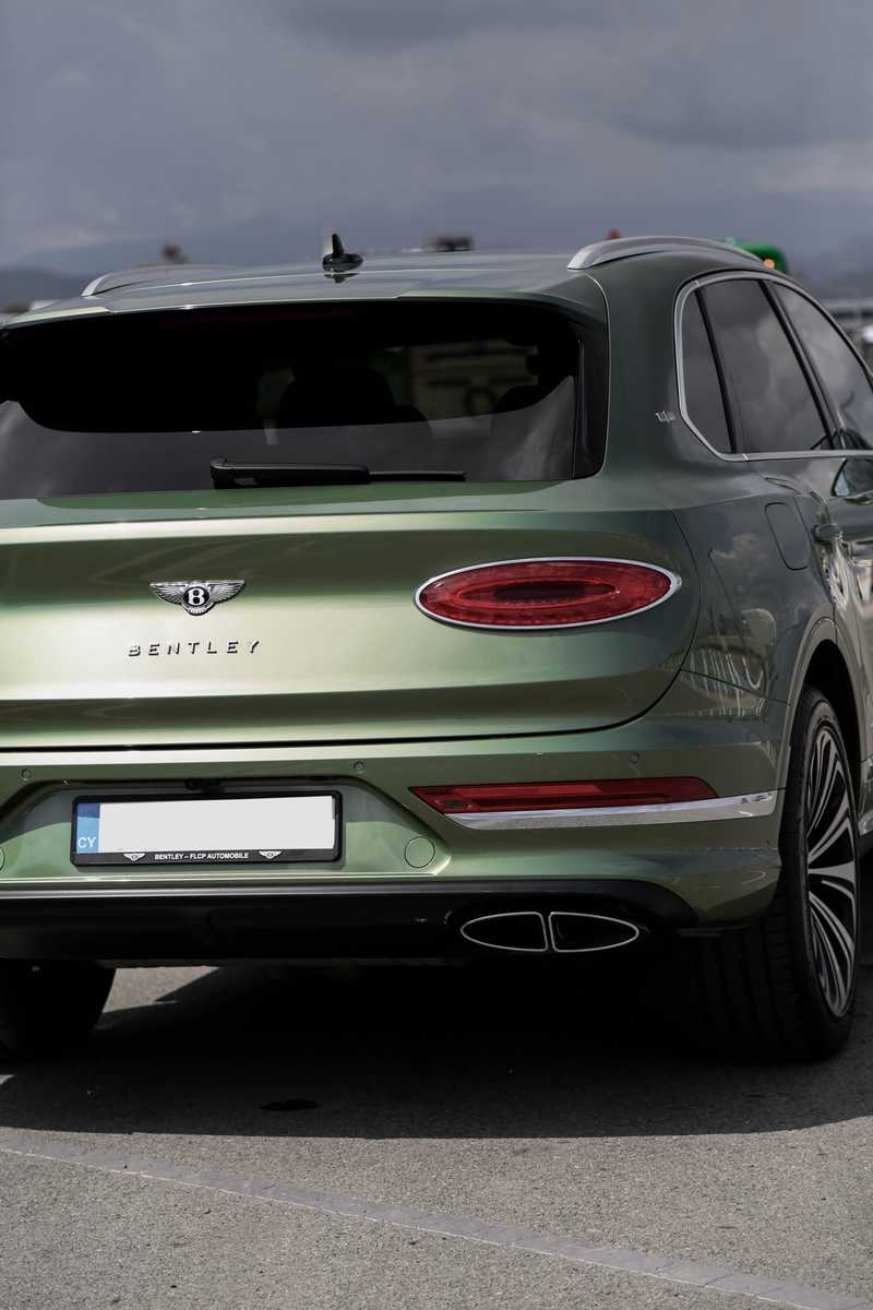 2022 Bentley Bentayga 4,0L 2022 Cyprus