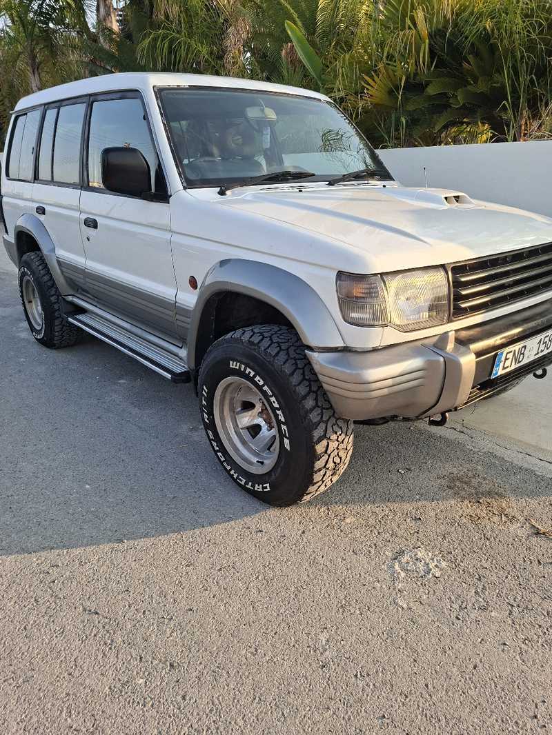 1998 Mitsubishi Pajero 2,8L 1998 Cyprus