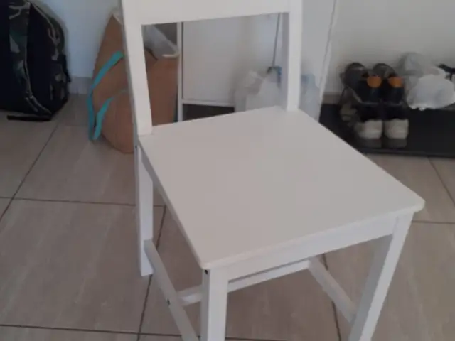 Ikea hauga white wooden chair, Επαρχία Λευκωσίας — Αγλαντζιά