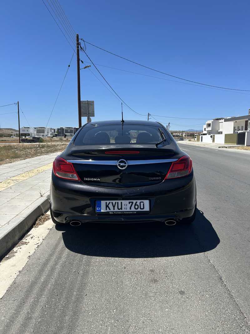 2010 Opel, Vauxhall Insignia 2,0L 2010 Cyprus