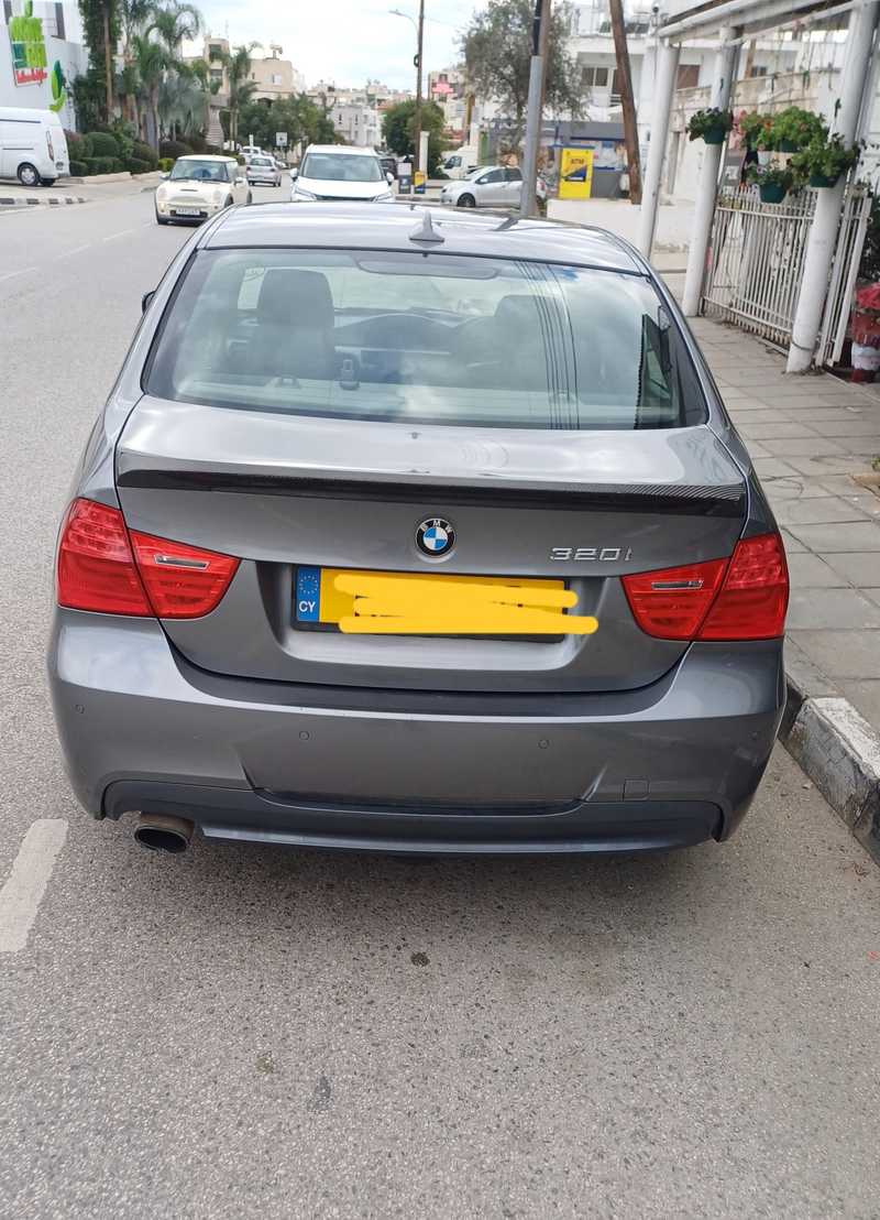 2011 BMW 3-Series 2,0L 2011 Cyprus