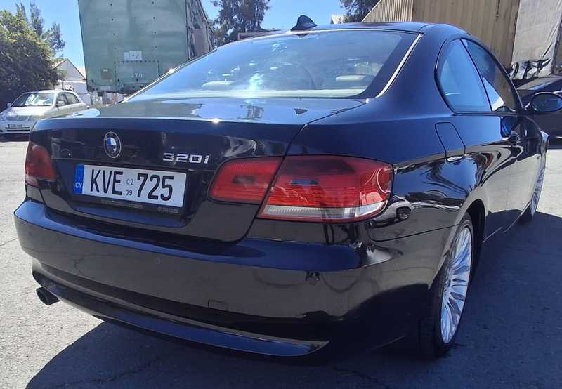2009 BMW 3-Series 2,0L 2009 Cyprus