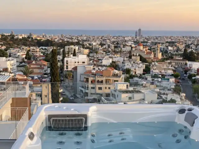 4-bedroom penthouse to rent, Επαρχία Λεμεσού — Λεμεσός - Αγία Φύλα