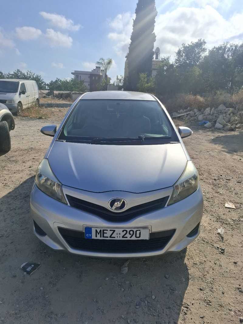 2011 Toyota Vitz 1,3L 2011 Cyprus