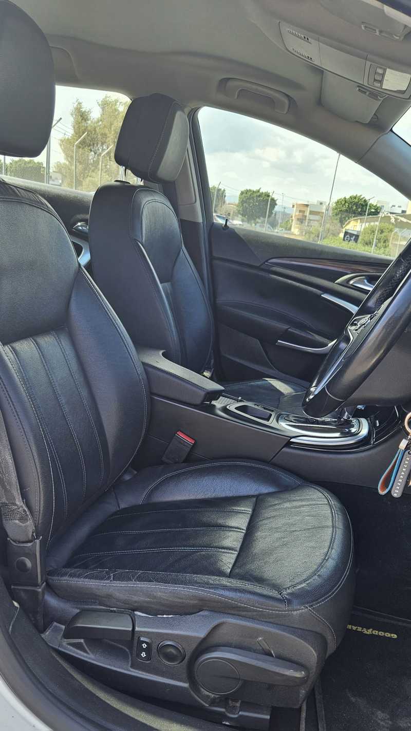 2014 Opel, Vauxhall Insignia 2,0L 2014 Cyprus