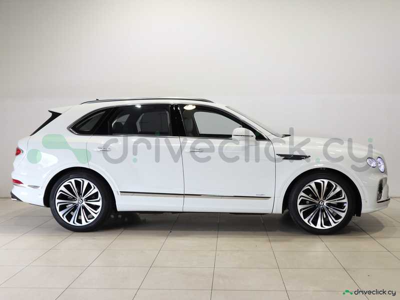 2023 Bentley Bentayga 4,0L 2023 Cyprus