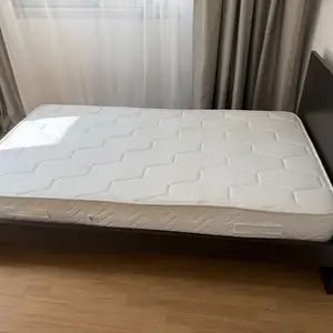 Single bed with mattress, Επαρχία Λεμεσού — Γερμασόγεια Τουριστική Περιοχή