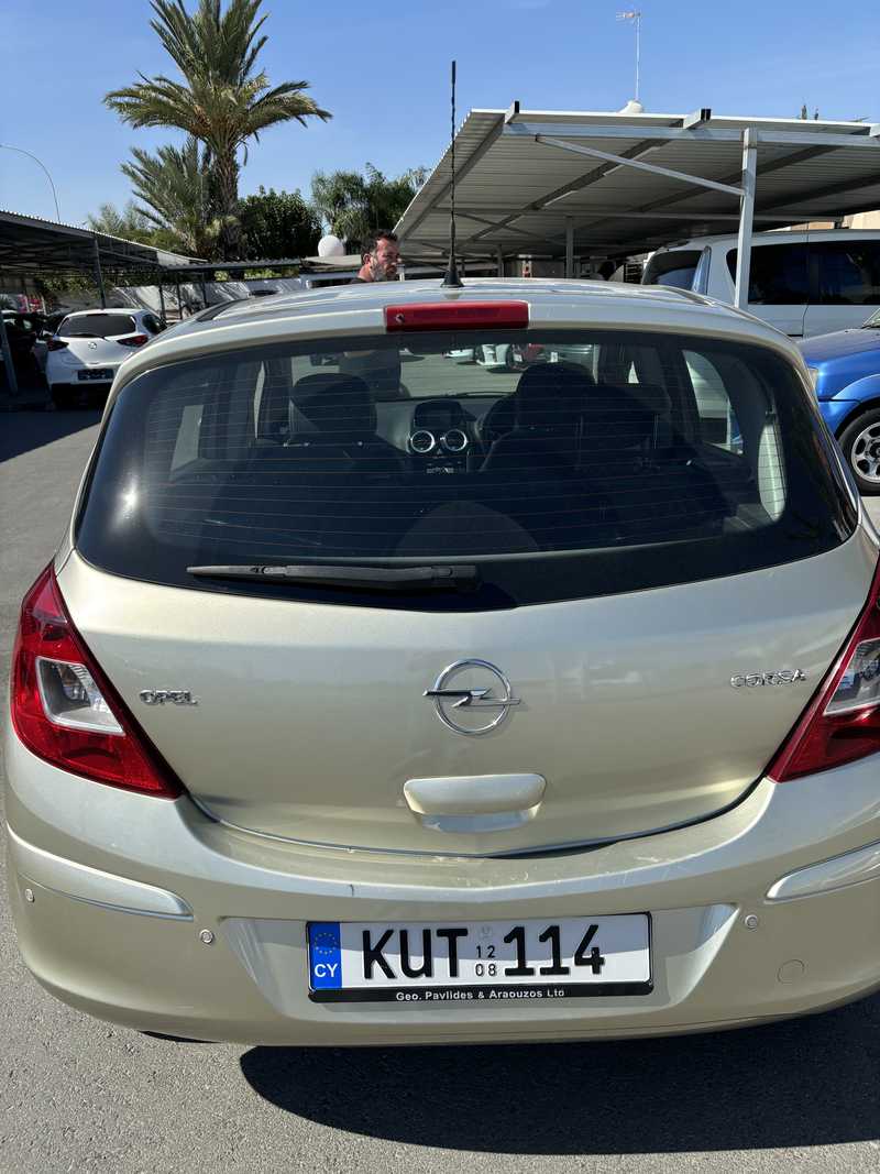 2008 Opel, Vauxhall Corsa 1,2L 2008 Cyprus