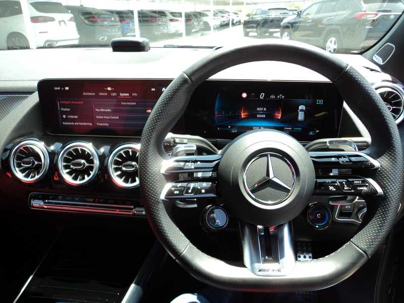 2025 Mercedes-Benz GLA 35 2,0L 2025 Cyprus