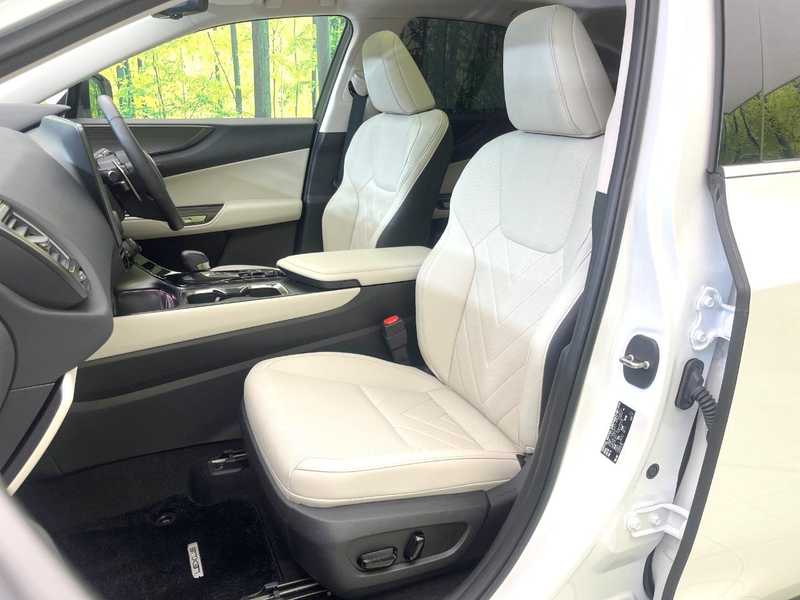2025 Lexus NX 2,5L 2025 Cyprus