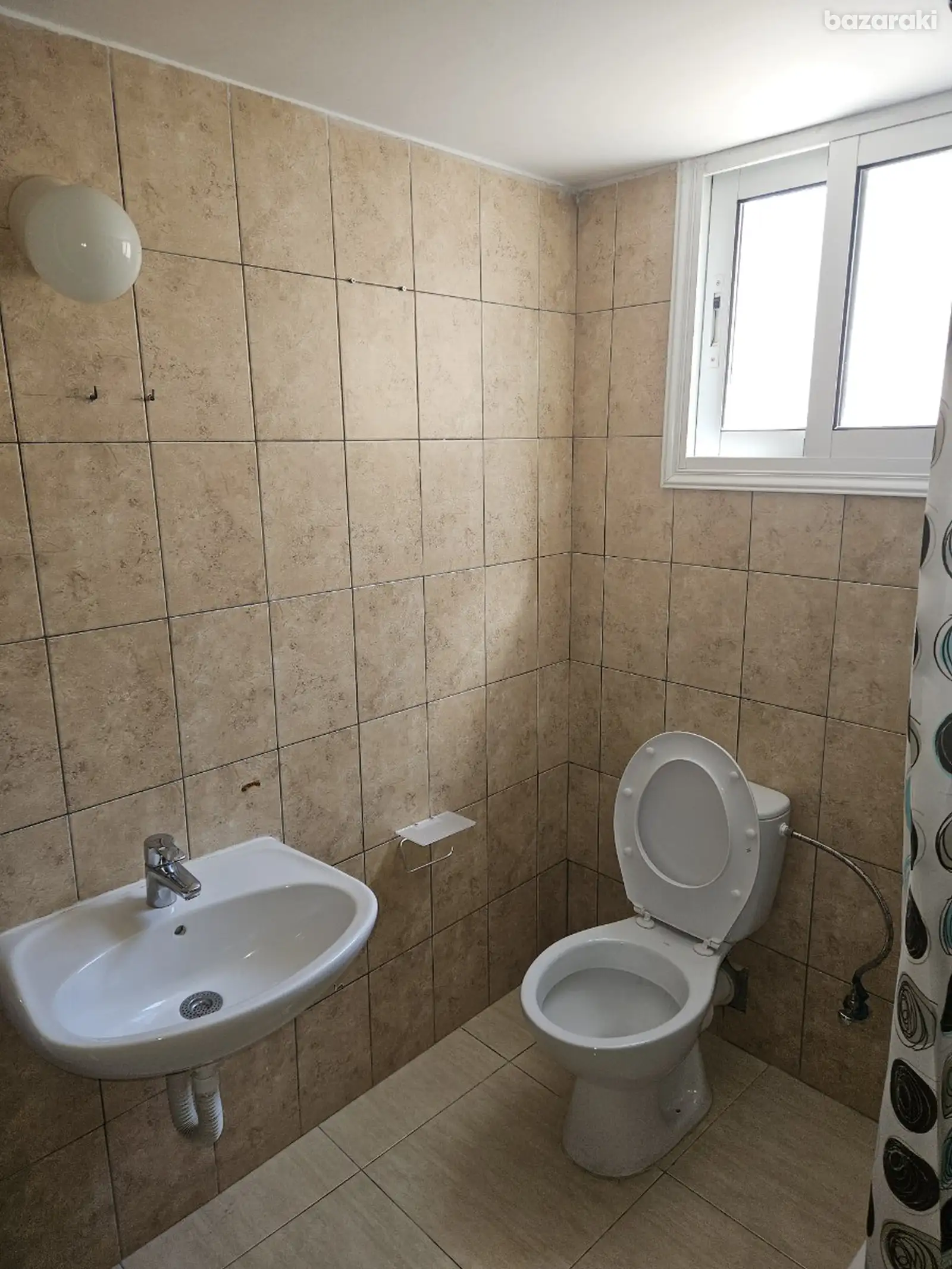 House, 3 bedrooms — 15