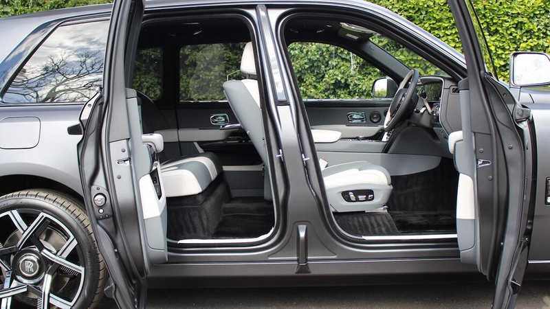 2026 Rolls Royce Cullinan 6,8L 2026 Cyprus