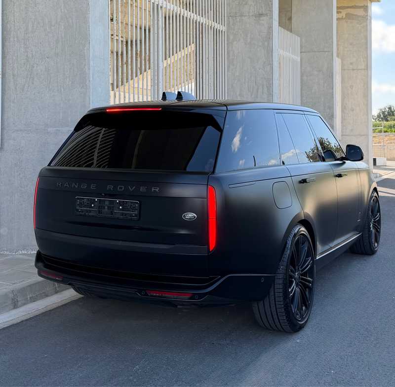 2023 Land Rover Range Rover Vogue 4,4L 2023 Cyprus
