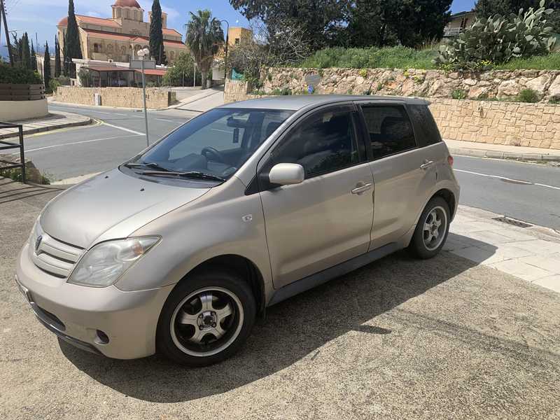 Toyota Ist 1,3L 2005
