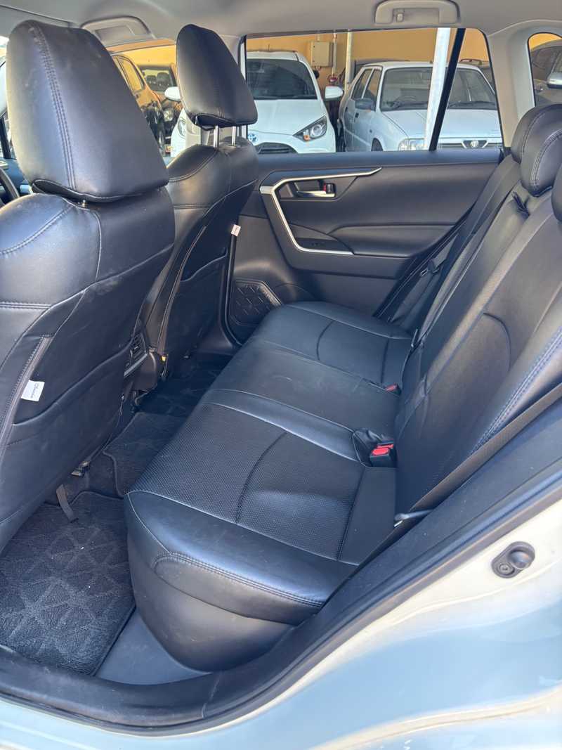 2021 Toyota RAV4 2,5L 2021 Cyprus