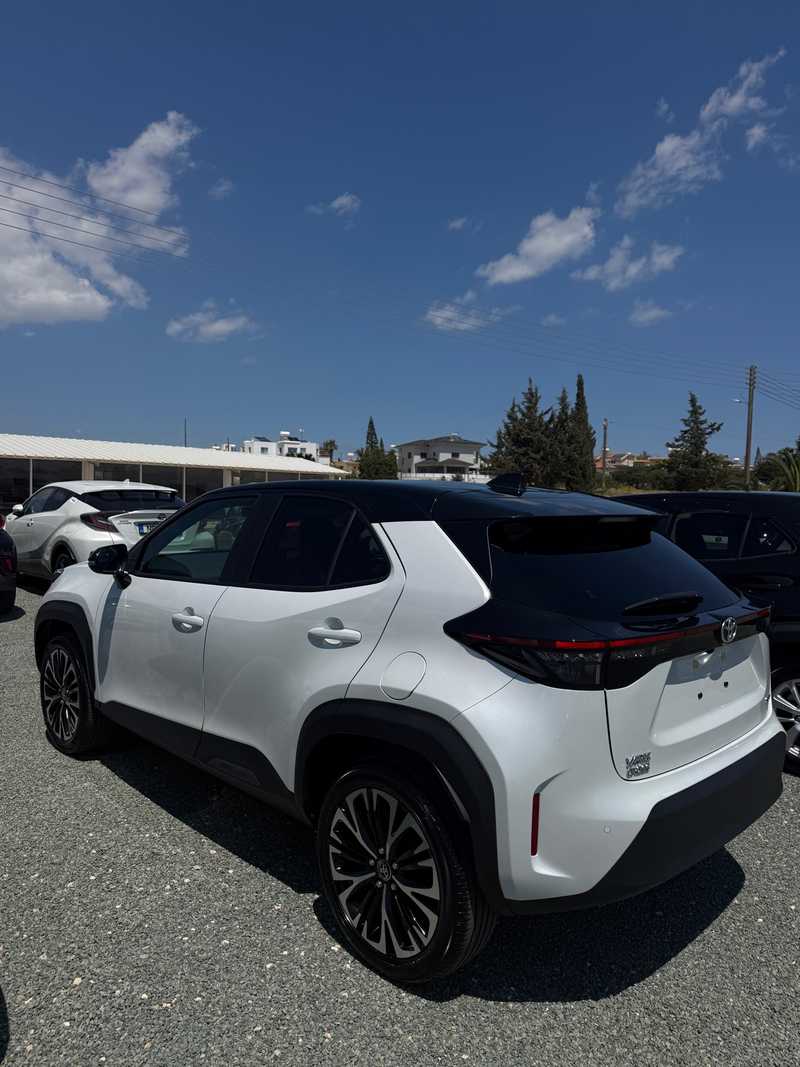 2025 Toyota Yaris Cross 1,5L 2025 Cyprus