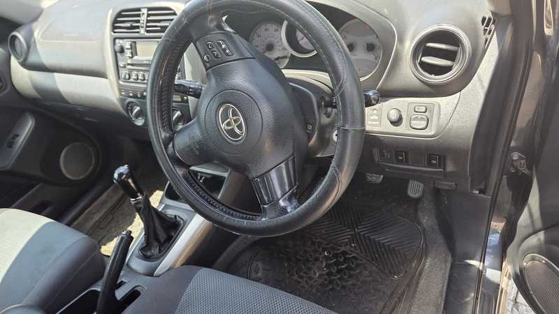 2005 Toyota RAV4 2,0L 2005 Cyprus