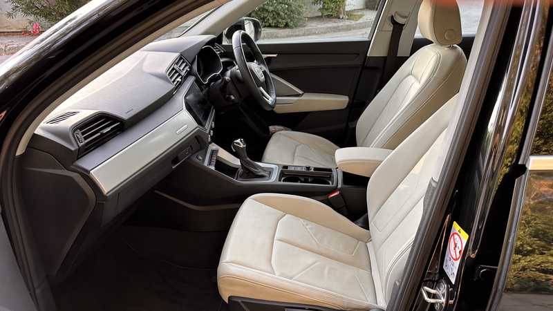 2021 Audi Q3 1,5L 2021 Cyprus