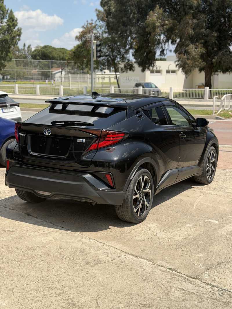 2021 Toyota C-HR 1,8L 2021 Cyprus