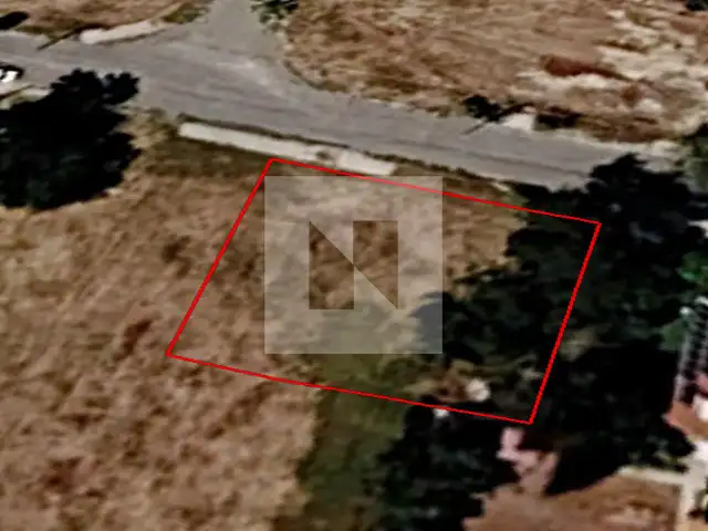 Residential Plot 587 m², Larnaca — Drosia