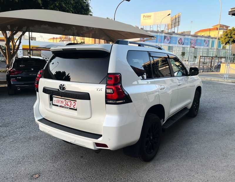 2023 Toyota Land Cruiser Prado 2,8L 2023 Cyprus