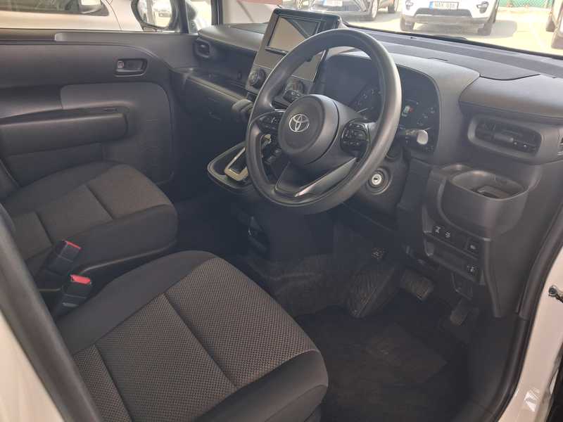 2023 Toyota Sienta 1,5L 2023 Cyprus