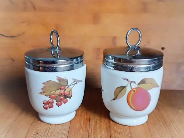 Vintage Royal Worcester Evesham Porcelain Egg Coddlers Pair, King Size, Επαρχία Πάφου — Κισσόνεργα