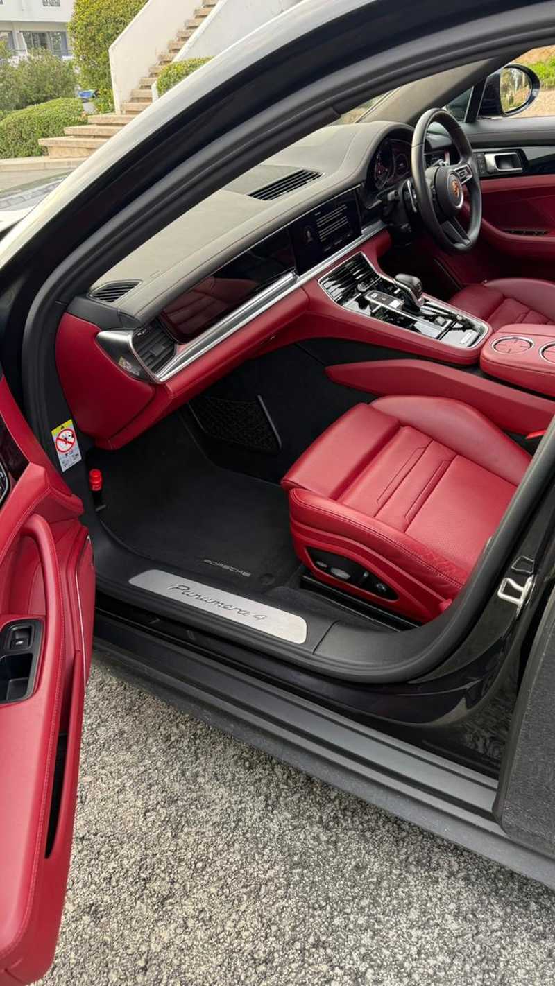 2022 Porsche Panamera 3,0L 2022 Cyprus