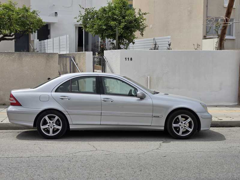 2006 Mercedes-Benz C-Class 2,0L 2006 Cyprus