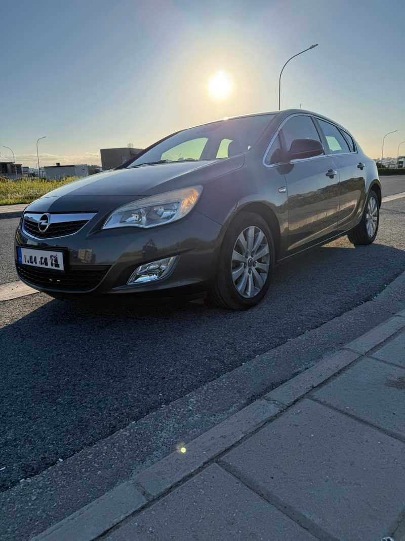 Opel, Vauxhall Astra 1,6L 2013