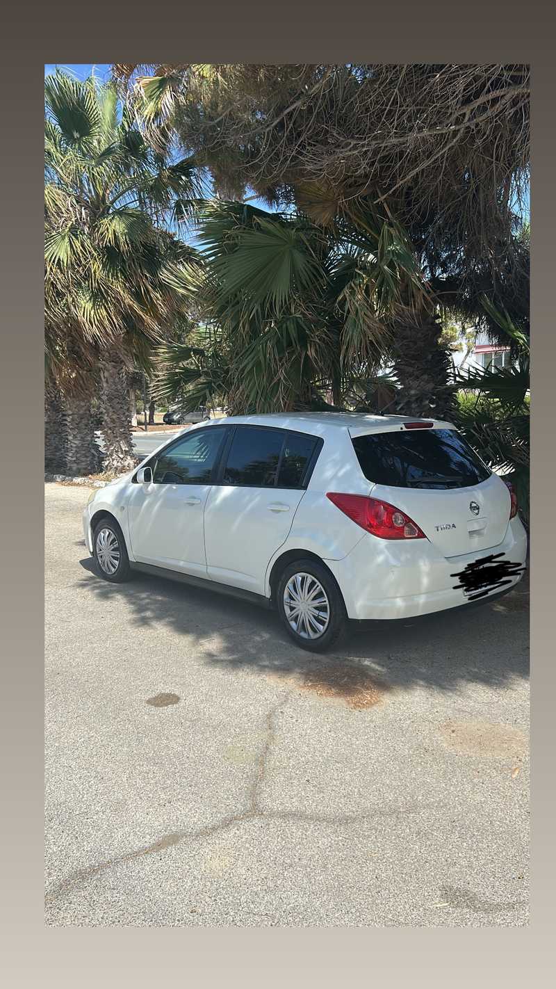 2004 Nissan Tiida 1,5L 2004 Cyprus