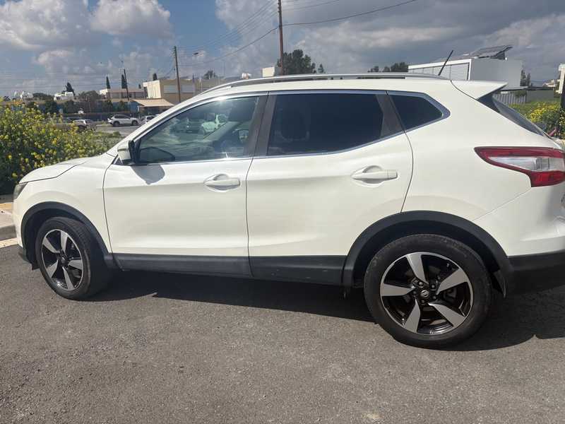 2015 Nissan Qashqai 1,6L 2015 Cyprus