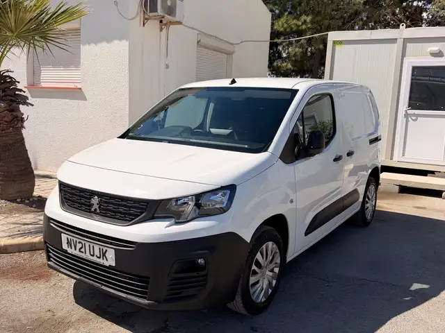 Peugeot Partner 1,5L 2021, Larnaca — Larnaka - Skala