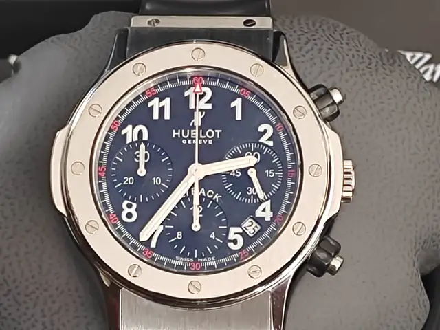 Hublot super b flyback chronograph, Επαρχία Λευκωσίας — Λατσιά - Άγιος Ελευθέριος