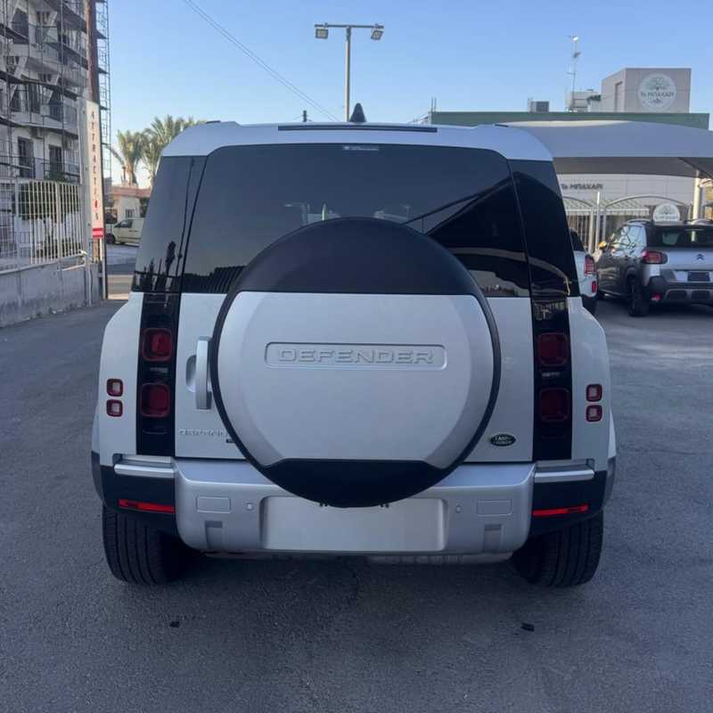 2022 Land Rover Defender 3,0L 2022 Cyprus