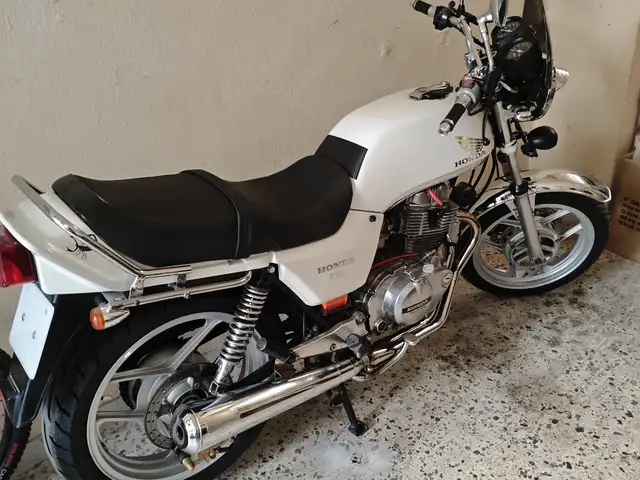 Honda cb 250 1981, Limassol — Parekklisia