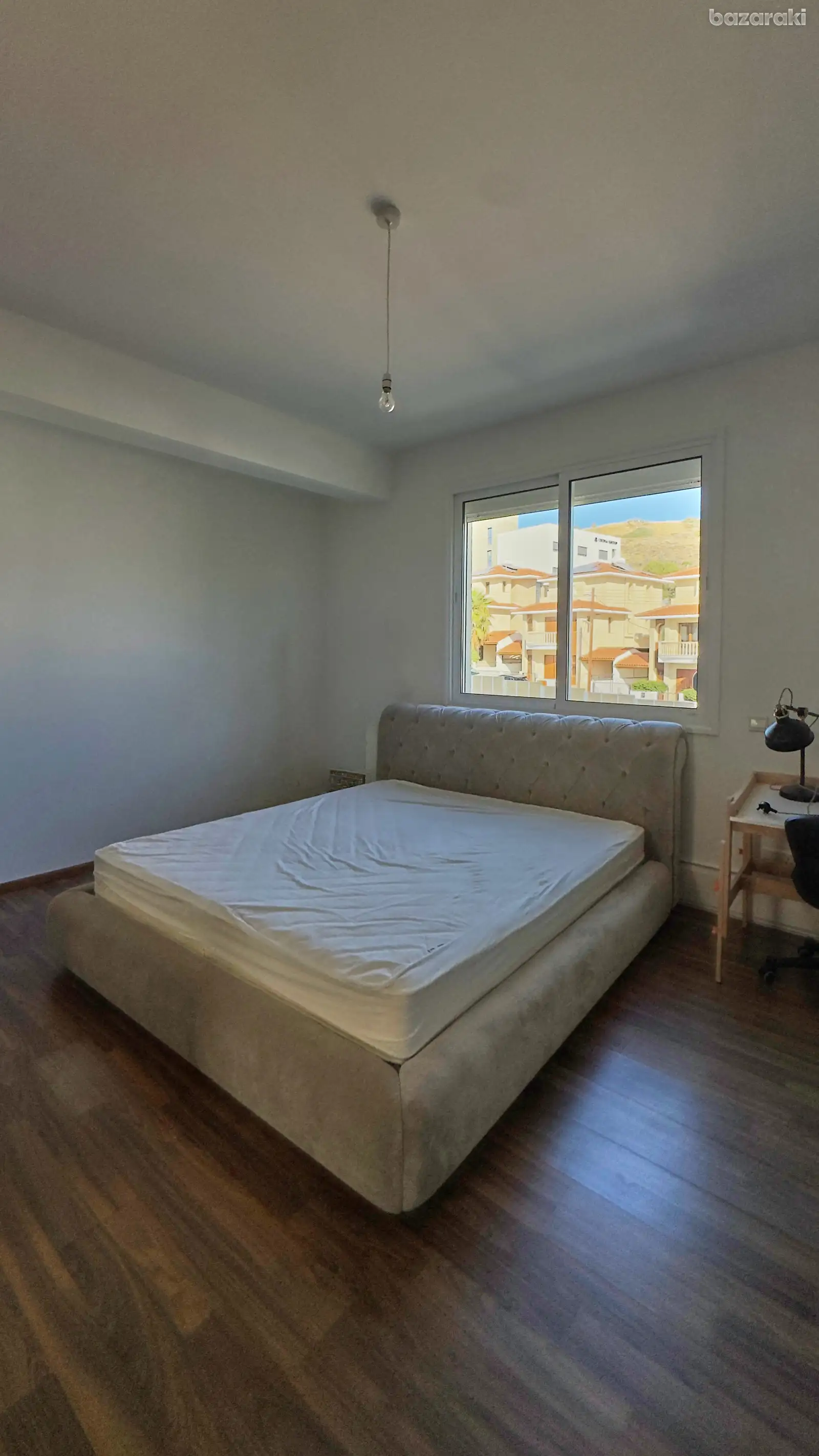 House, 4 bedrooms — 10