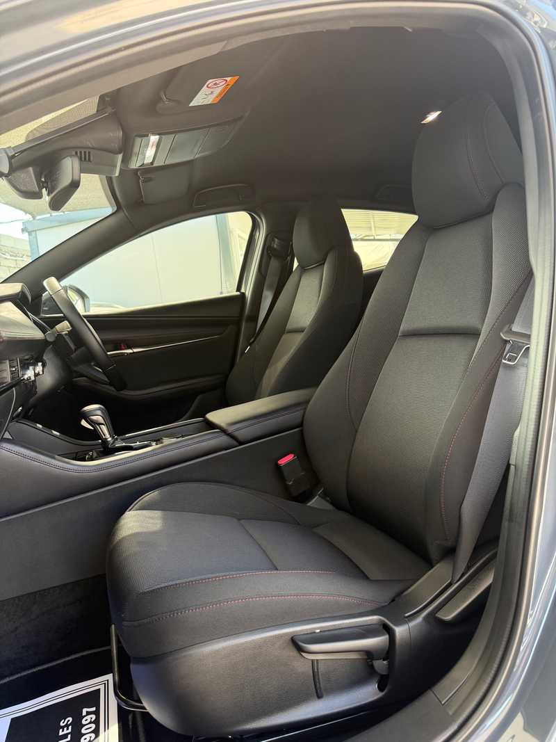 2021 Mazda 3 2,0L 2021 Cyprus