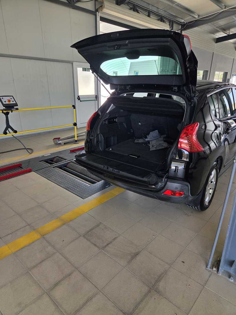 2011 Peugeot 3008 1,5L 2011 Cyprus