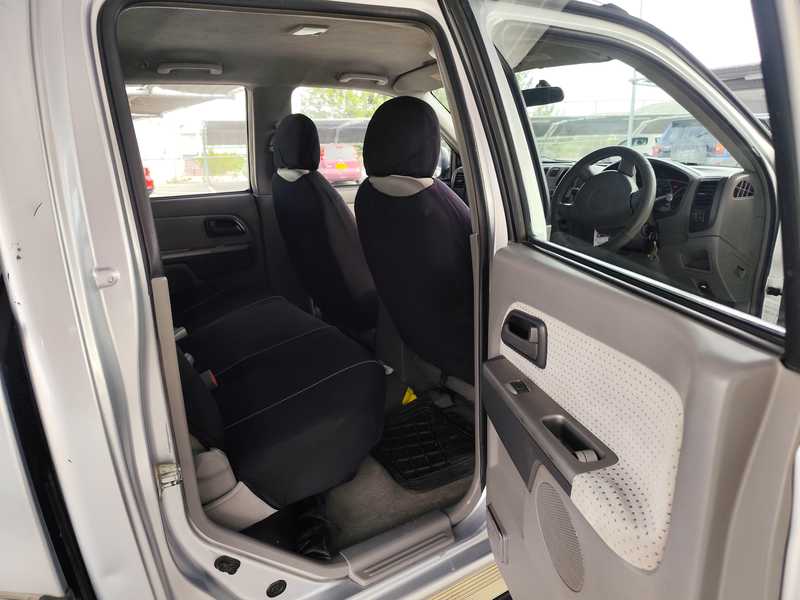 2006 Isuzu D-MAX 2,5L 2006 Cyprus