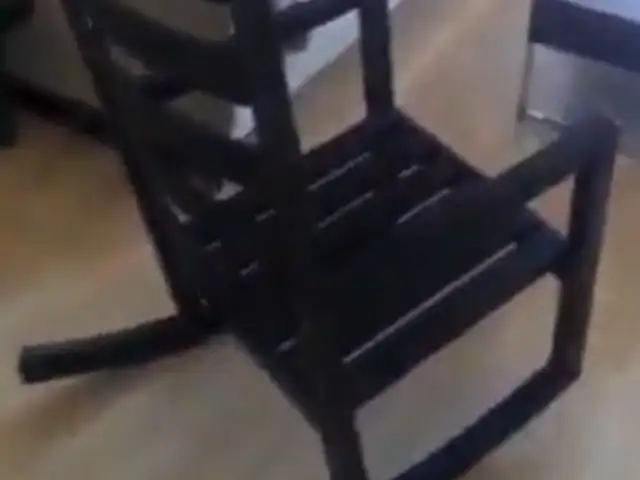 Ikea rocking chair, Επαρχία Λευκωσίας — Στρόβολος - Σταυρός