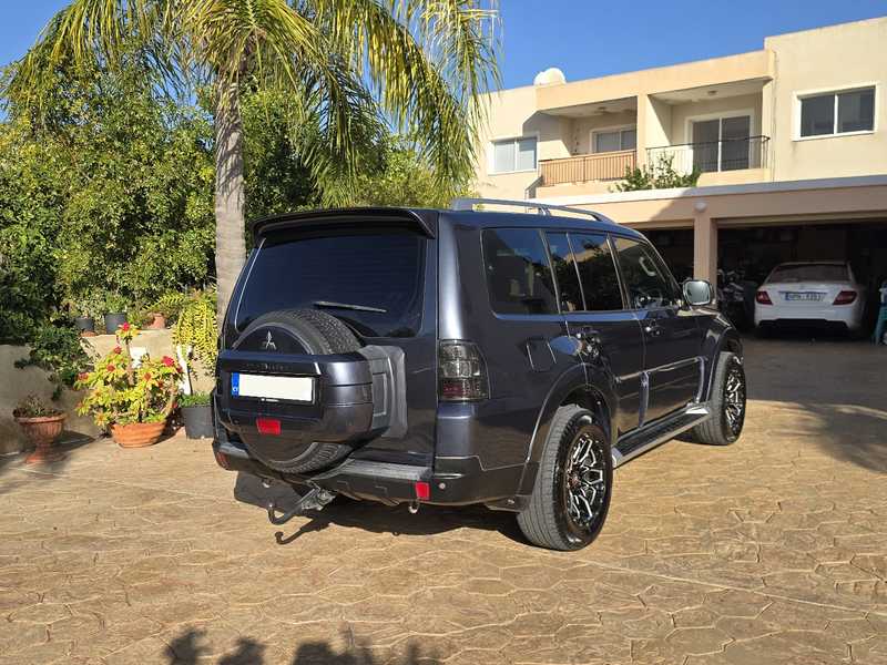 2008 Mitsubishi Pajero 3,2L 2008 Cyprus
