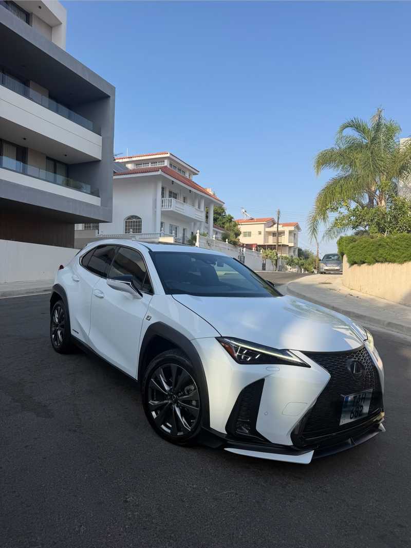 Lexus UX 2,0L 2021