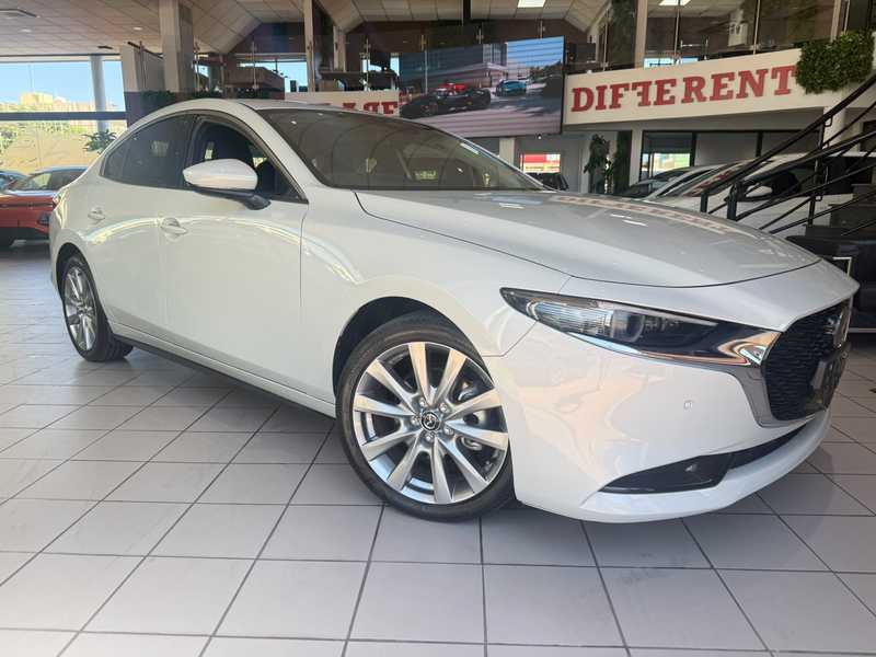 Mazda 3 2,0L 2023