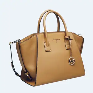 Brand new authentic leather tote bag michael kors avril, Nicosia — Egkomi - Makedonitissa