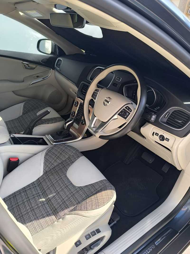 2018 Volvo V40 2,0L 2018 Cyprus